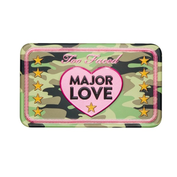 TOO FACED • MAJOR LOVE MINI EYE SHADOW PALETTE • NIB - Picture 2 of 10